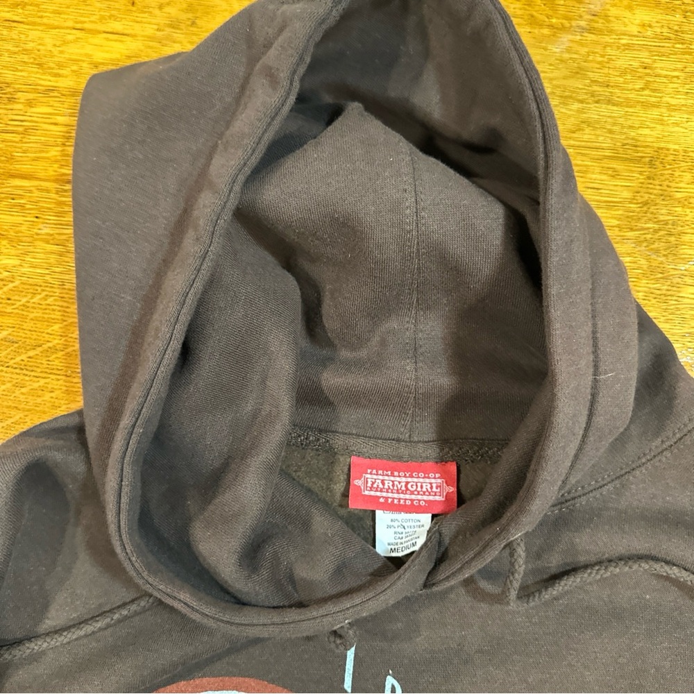 New Farm Girl Hooded Sweatshirt Med Cotton Blend Brown